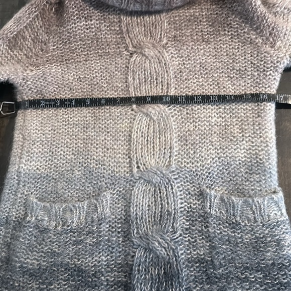 Gradient Cable Knit Wool Mohair Blend Turtleneck Sweater size medium - Picture 6 of 7